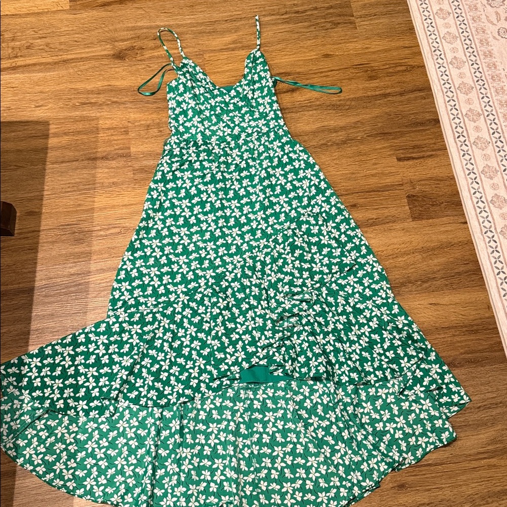 Eliza J Green floral spaghetti strap v neck midi dress